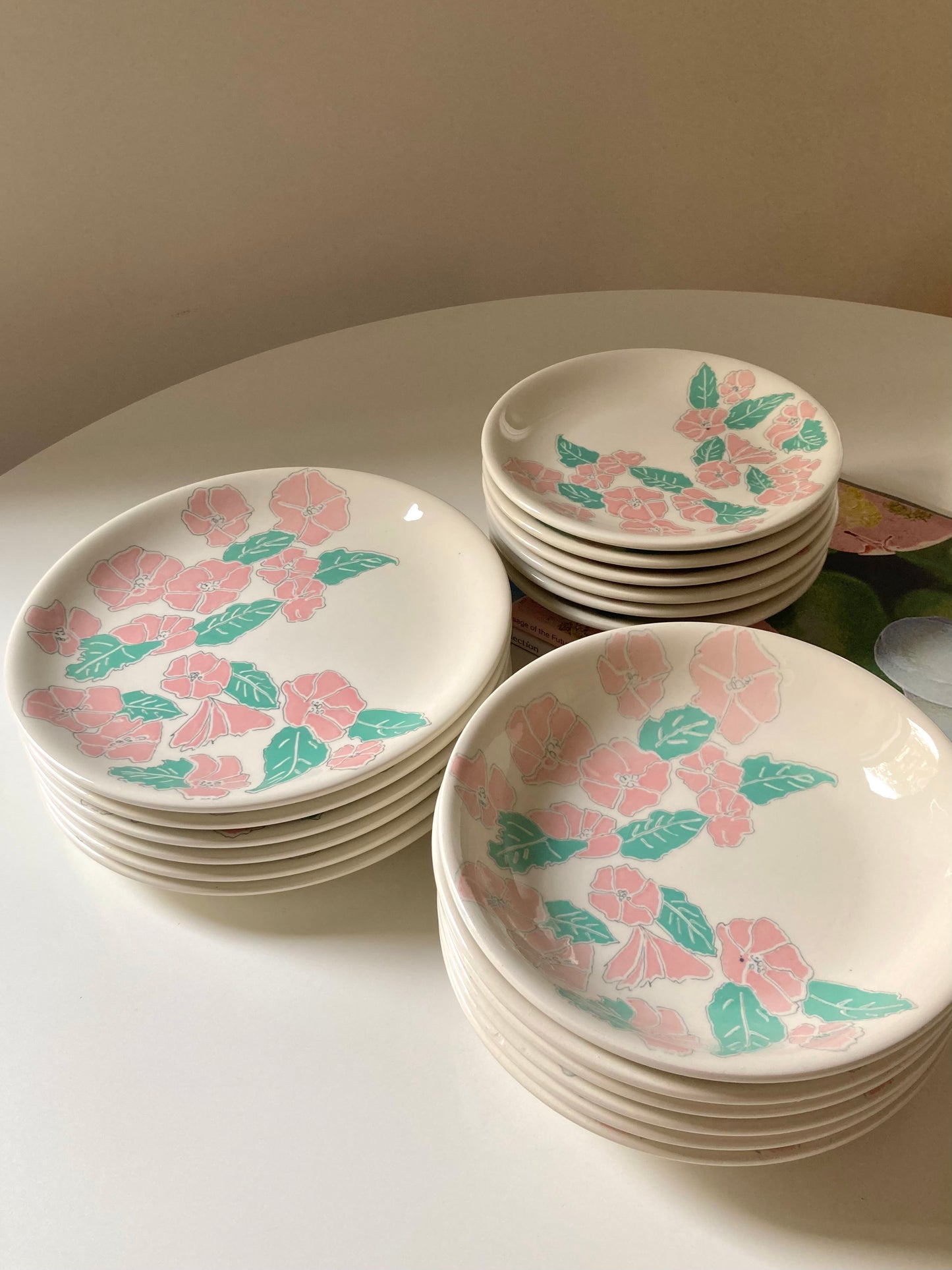Servizio piatti 6 persone a fiori rosa