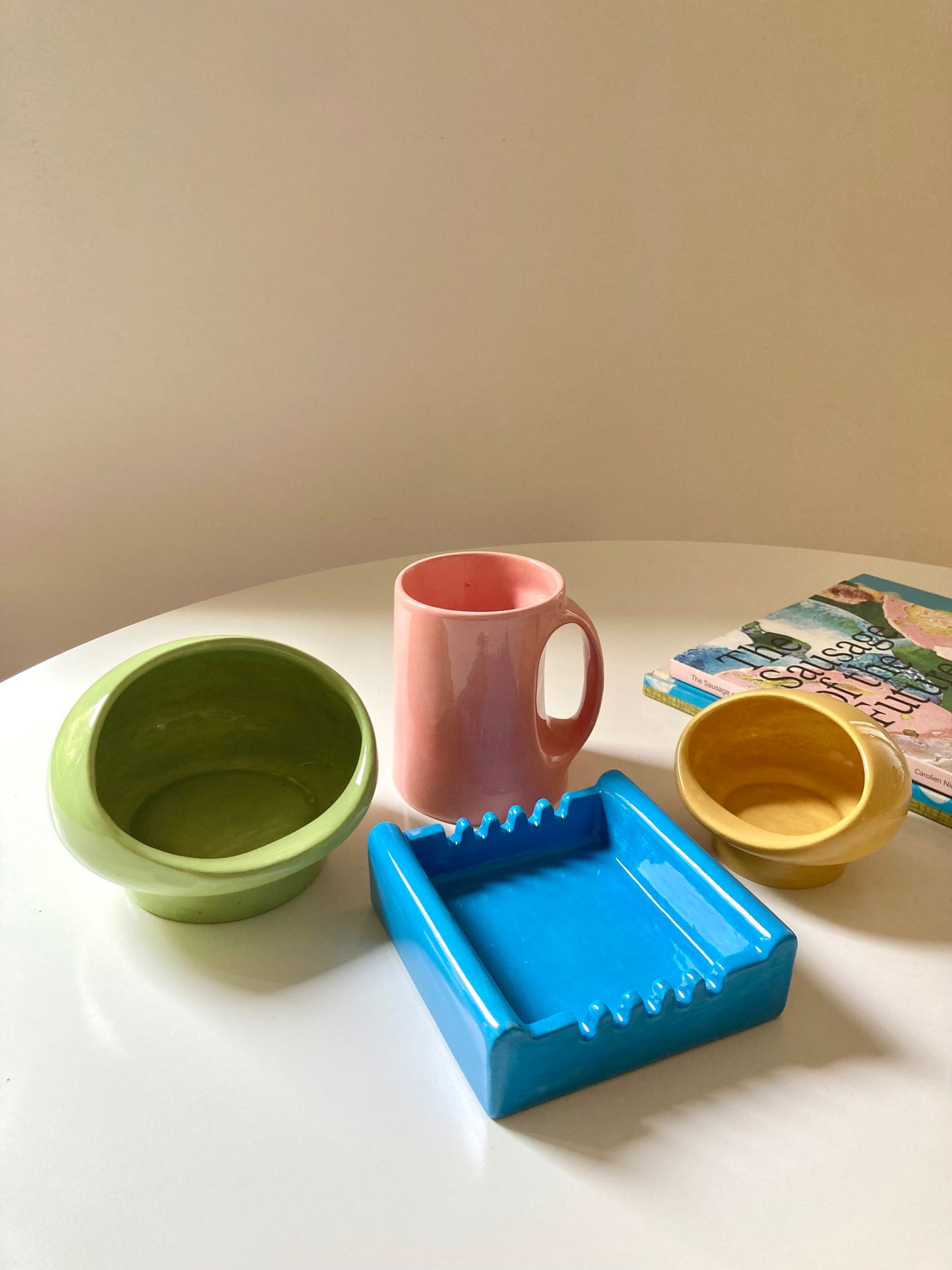 Large Gabbianelli object holder