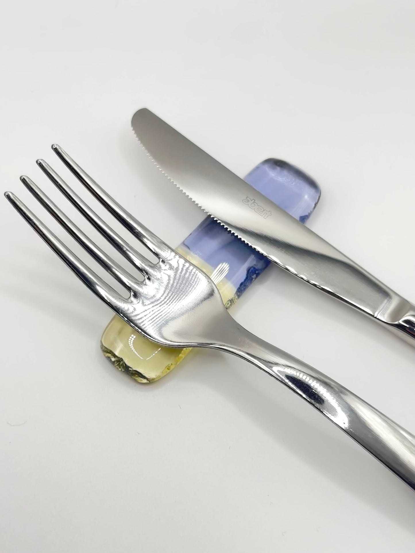 Set misto pastello di 6 poggia posate