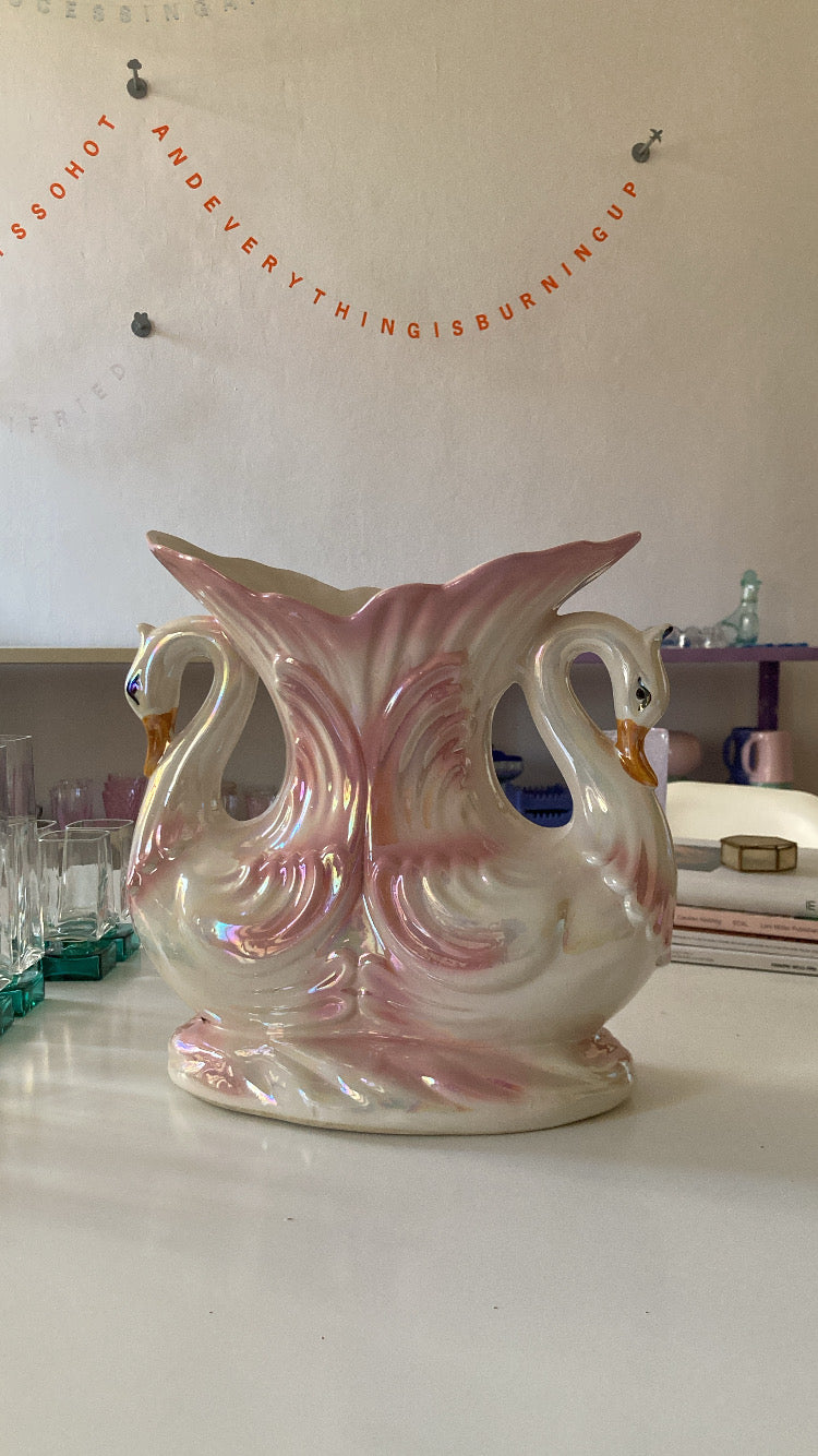 Grande vaso con cigni rosa Capodimonte