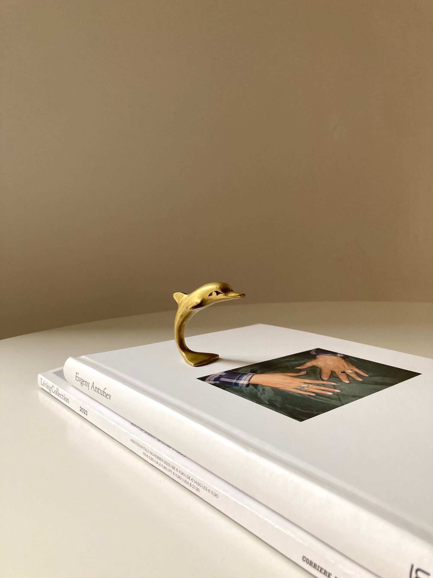 Figurina delfino vintage in ottone