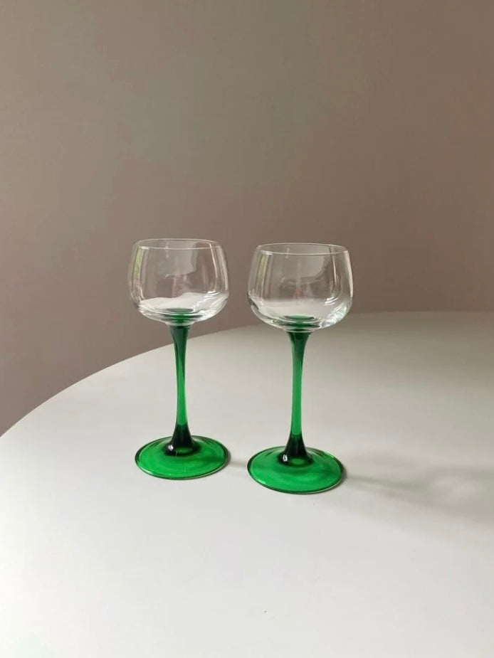 Luminarc tapered stem wine glass set