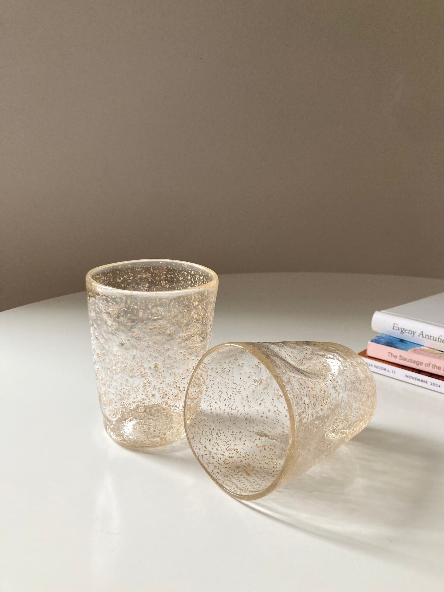 Set di goti veneziani trasparenti con glitter oro