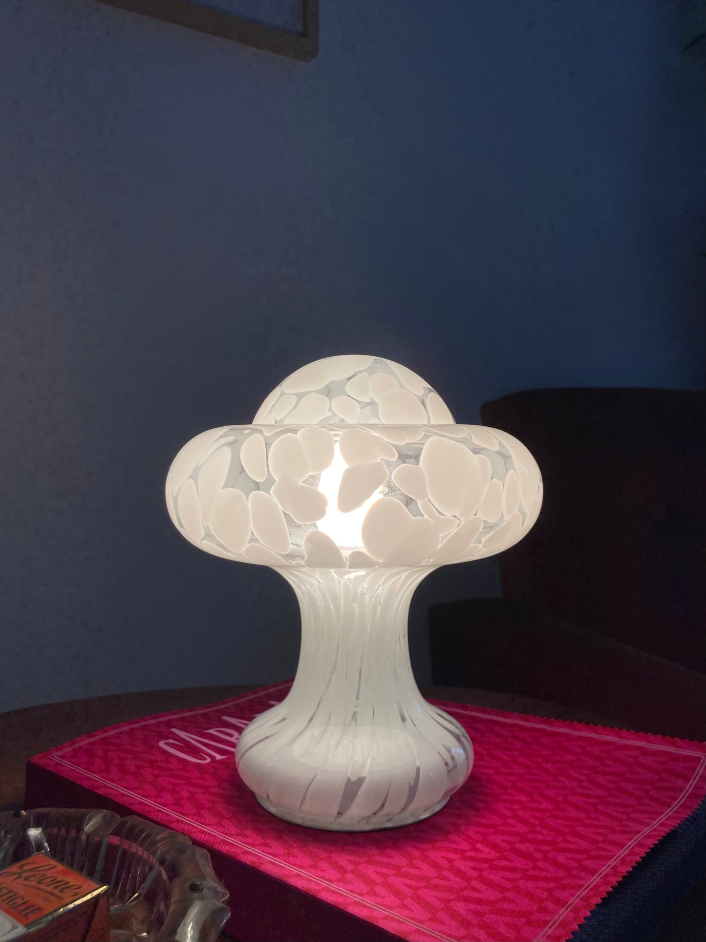 Lampada vintage in vetro maculato