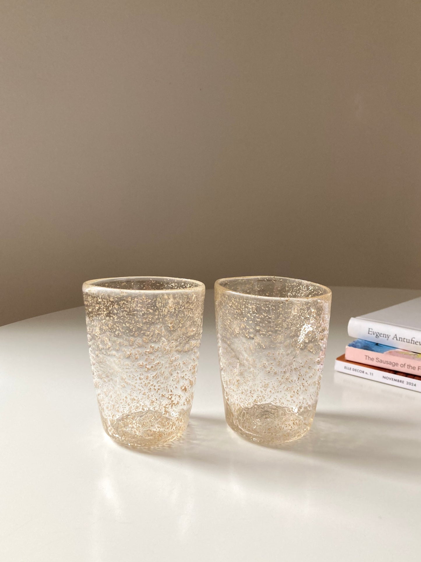 Set di goti veneziani trasparenti con glitter oro