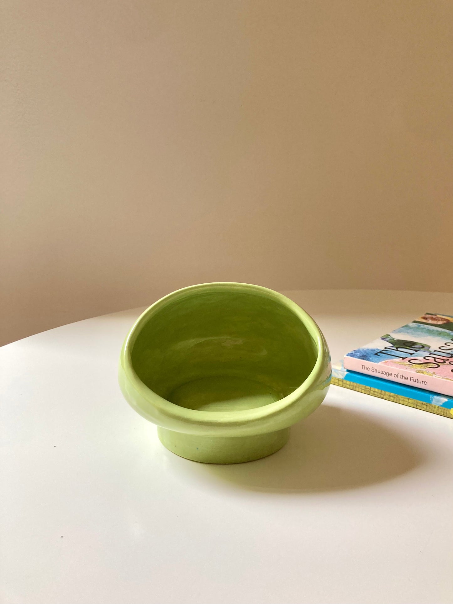 Large Gabbianelli object holder