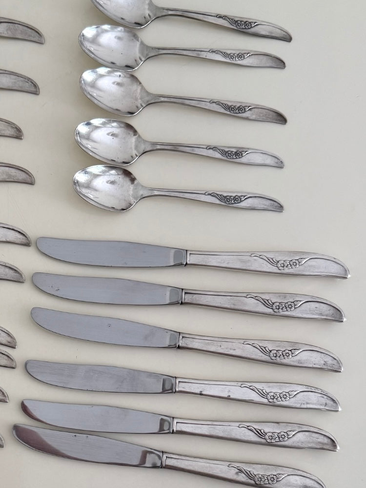 Rosetta ~ Servizio di 24 posate vintage