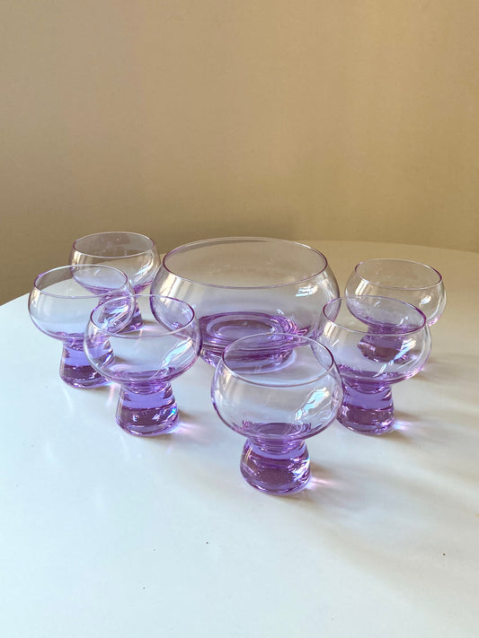 Service of 6 cups and large bowl in purple glass