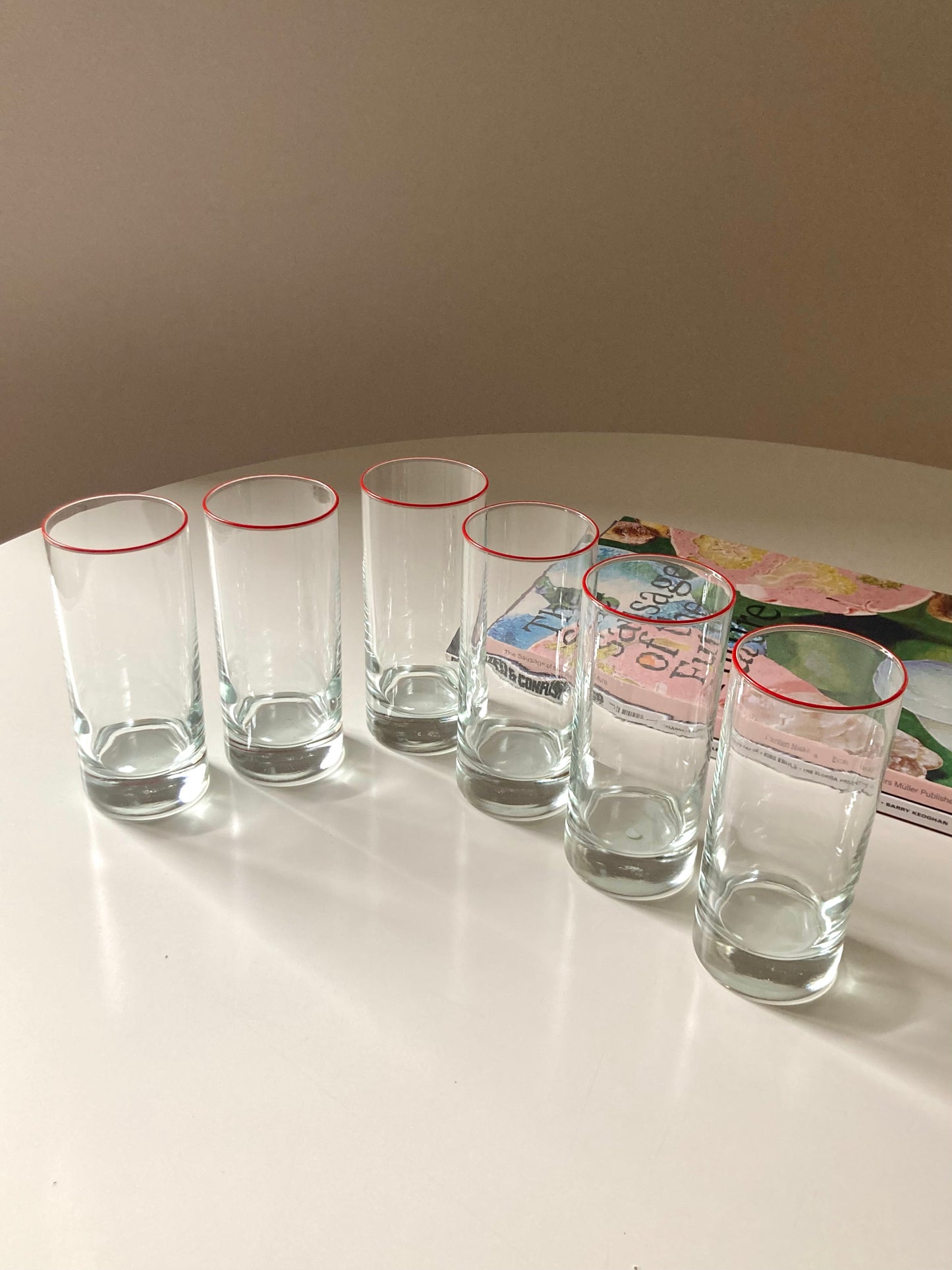 Set of 6 vintage glasses with red lines