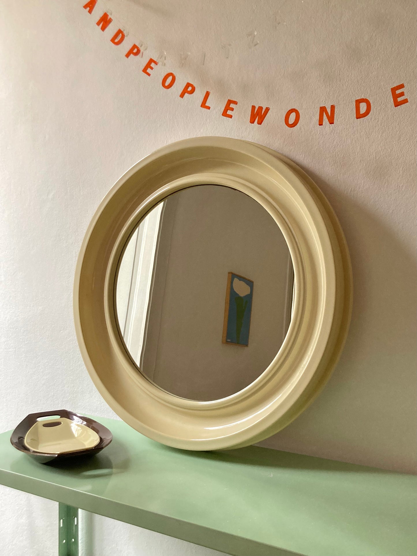 Large round mirror from the 70s