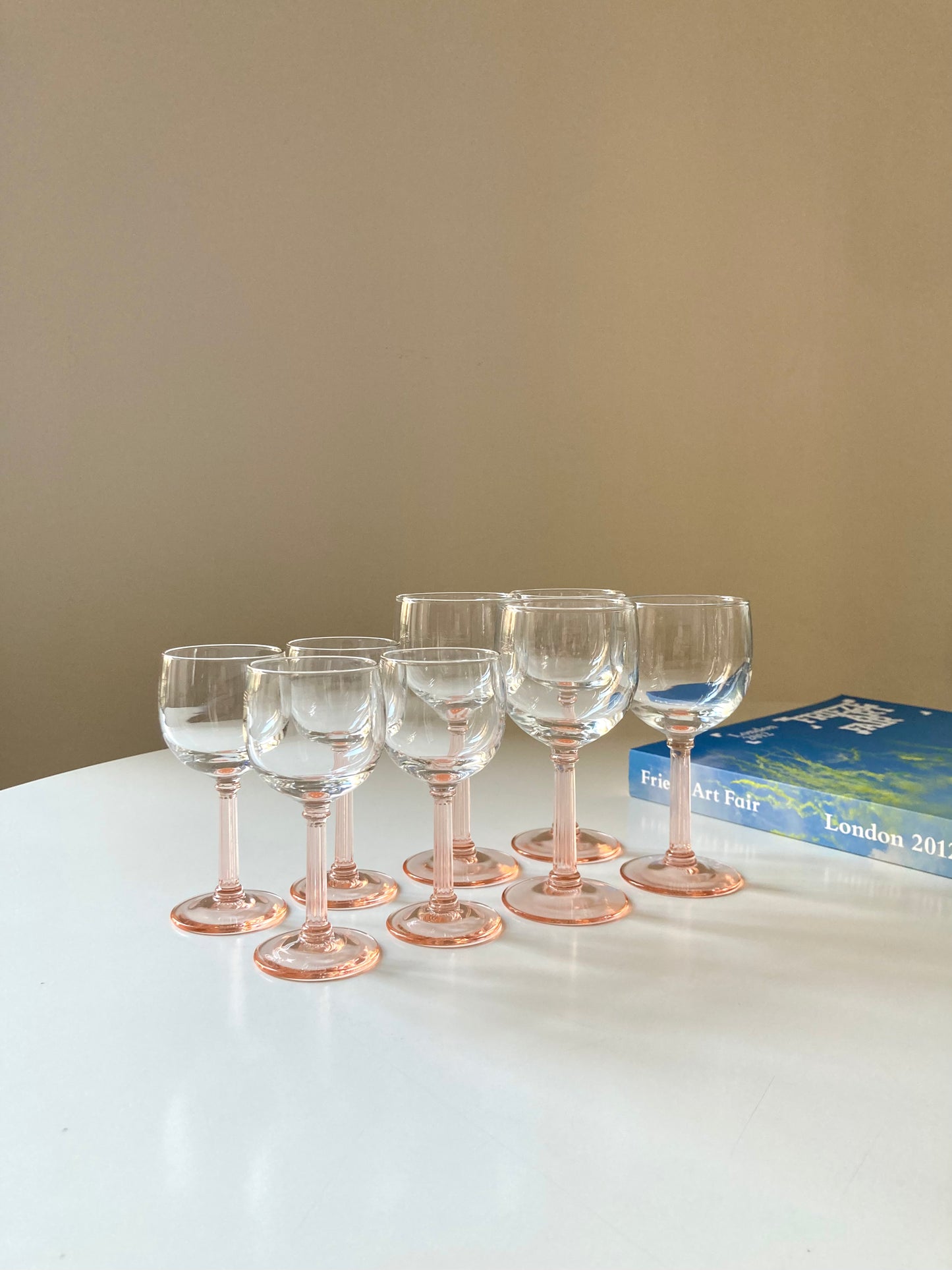 Set of pink stemmed French glasses