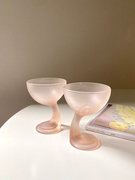 Set of 4 large pink dessert cups