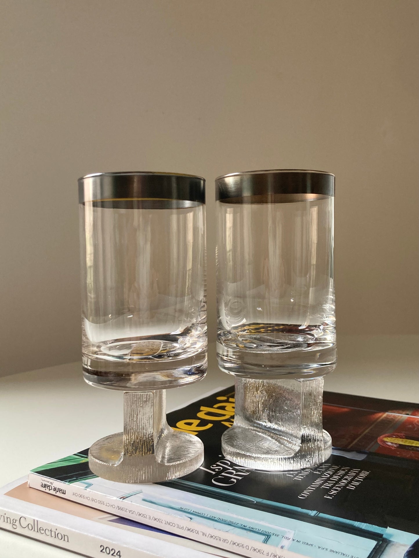 Set di 4 bicchieri alti in vetro trasparente