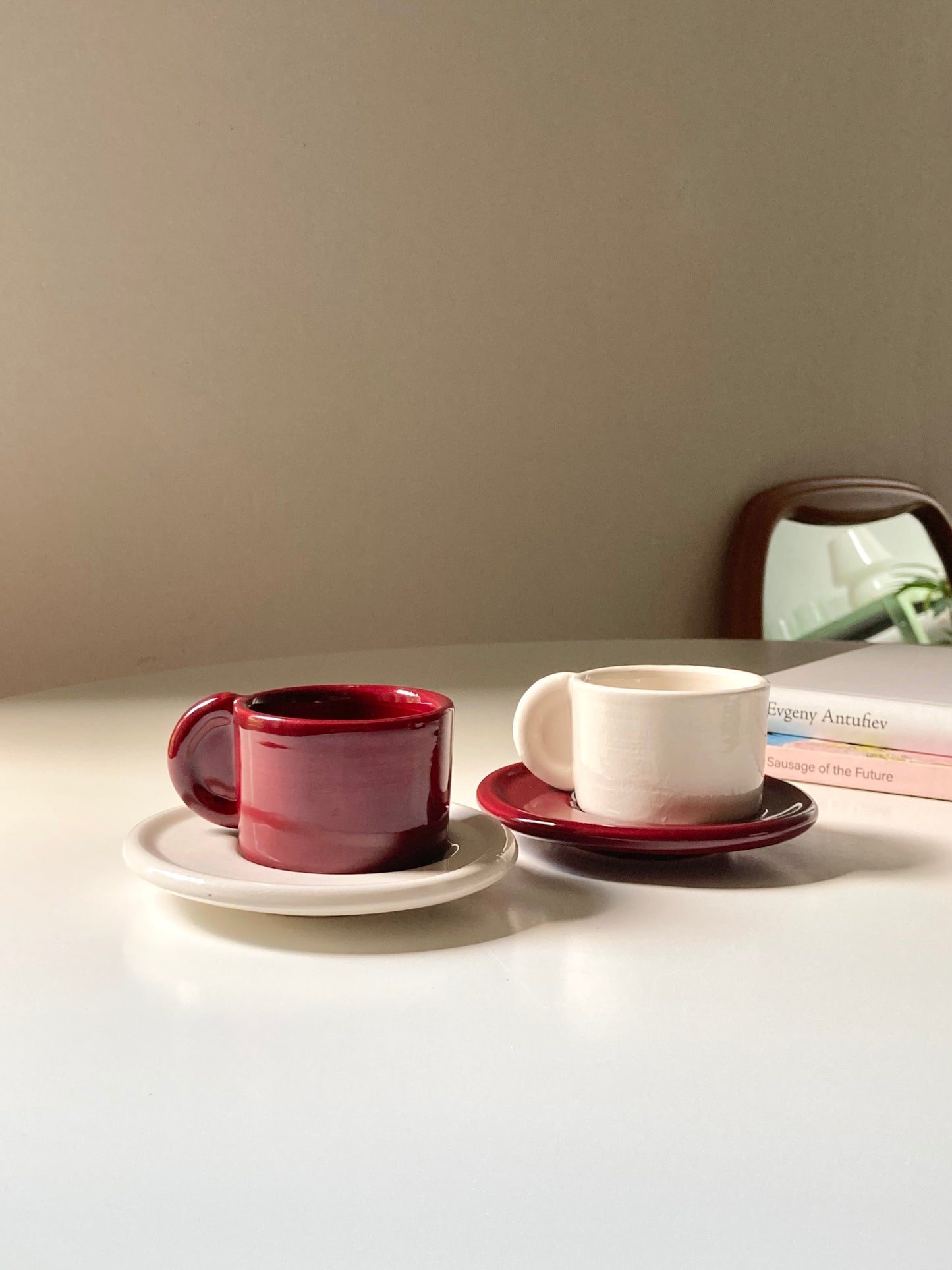 Set 4 tazzine da caffè bianche e rosse