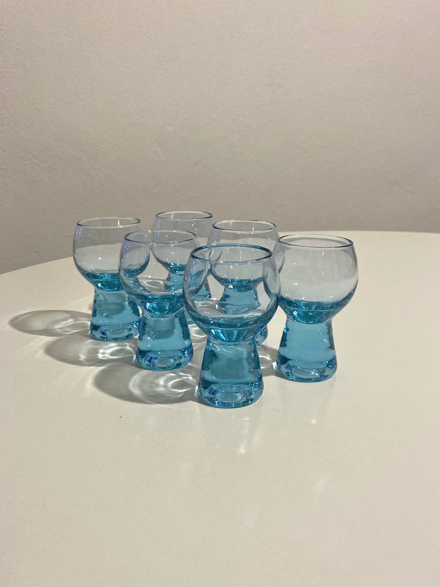 Set of 6 vintage liqueur glasses