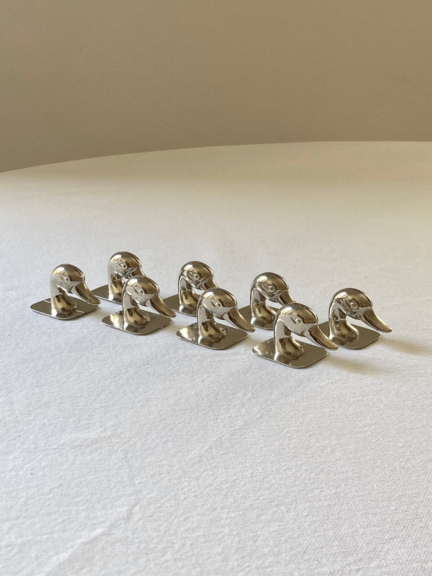 Set of 8 duck head place cards