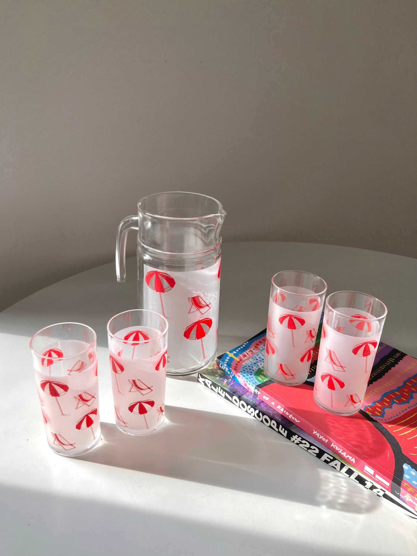 Set di 6 bicchieri con caraffa