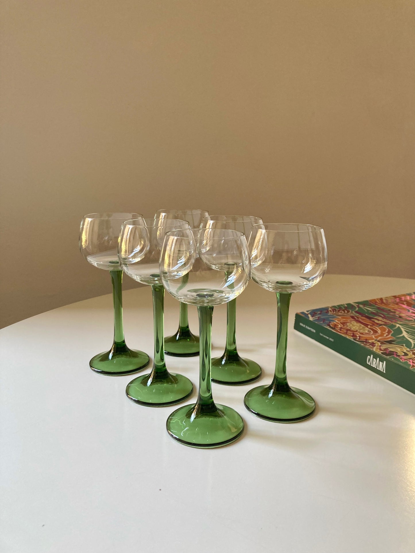 Set of 6 green tall stem glasses