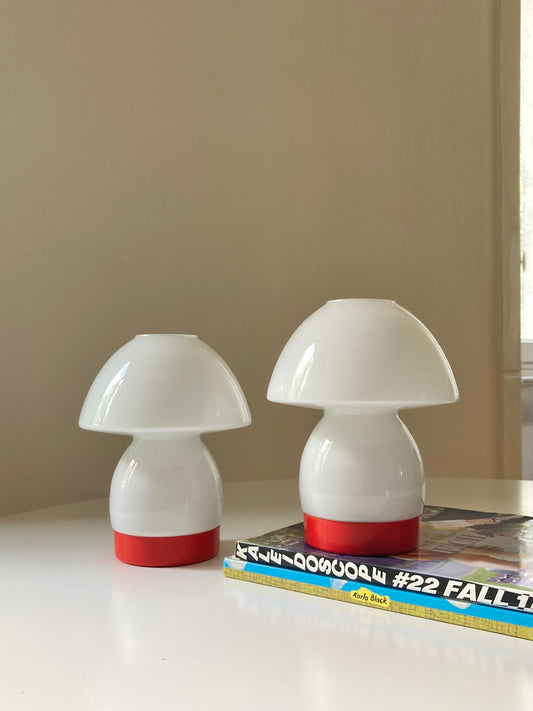 Lampade vintage con base rossa