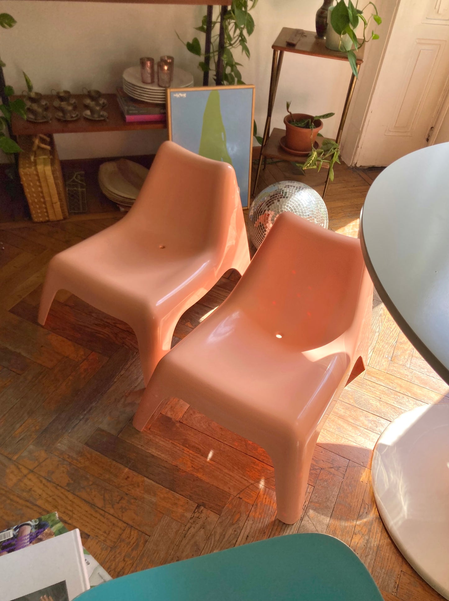 Pair of pink IKEA Bunsö chairs