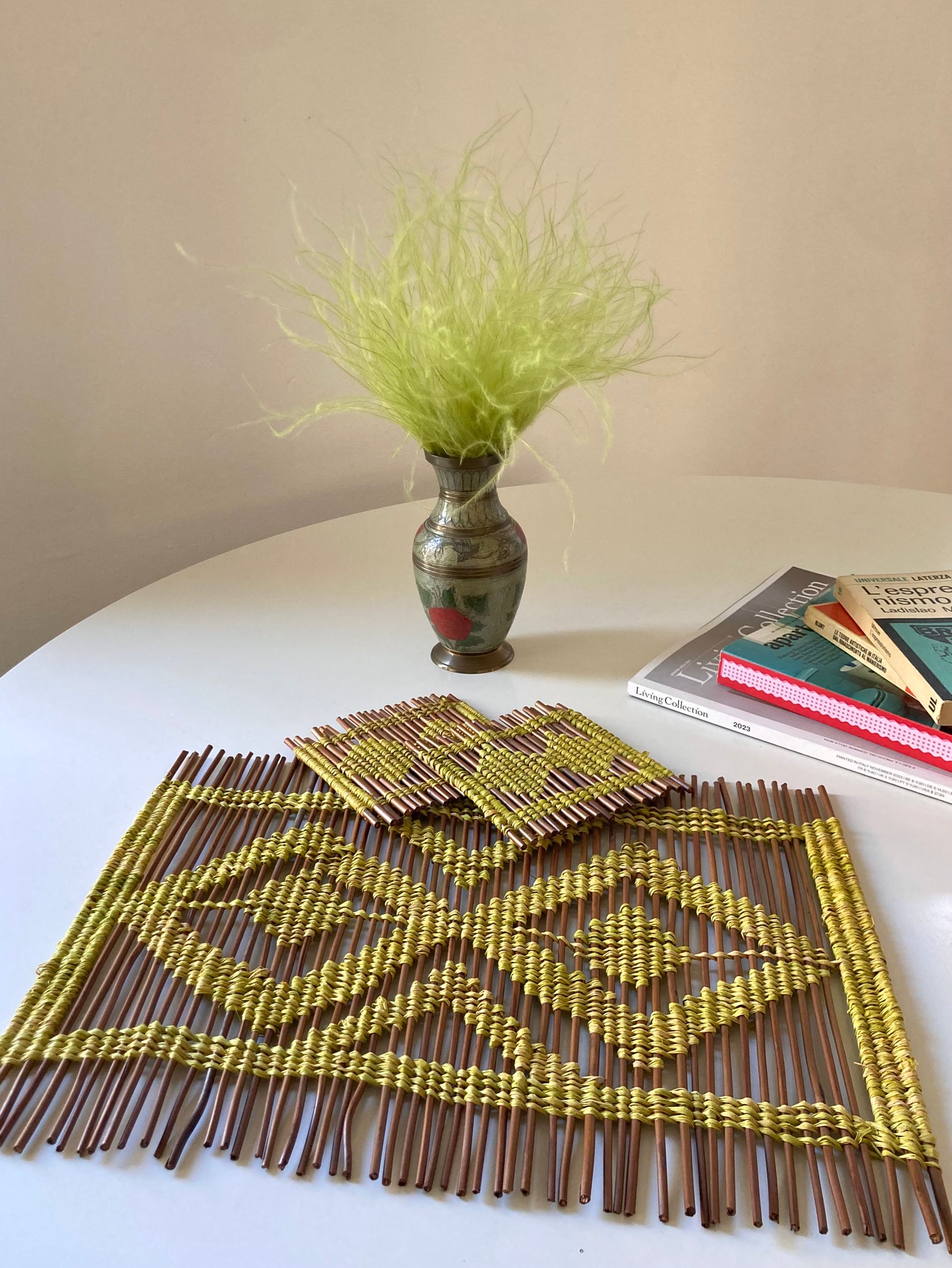 Set of 6 woven placemats and coasters