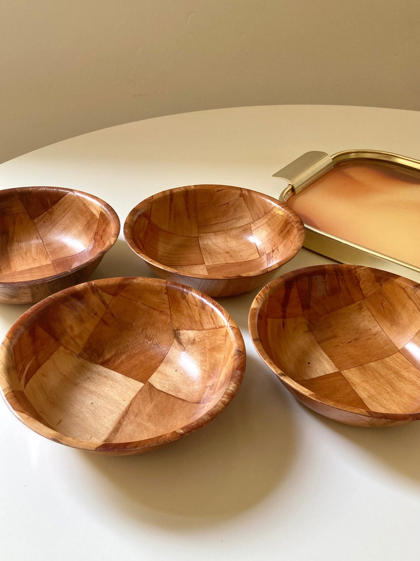Set di 4 ciotole vintage in legno