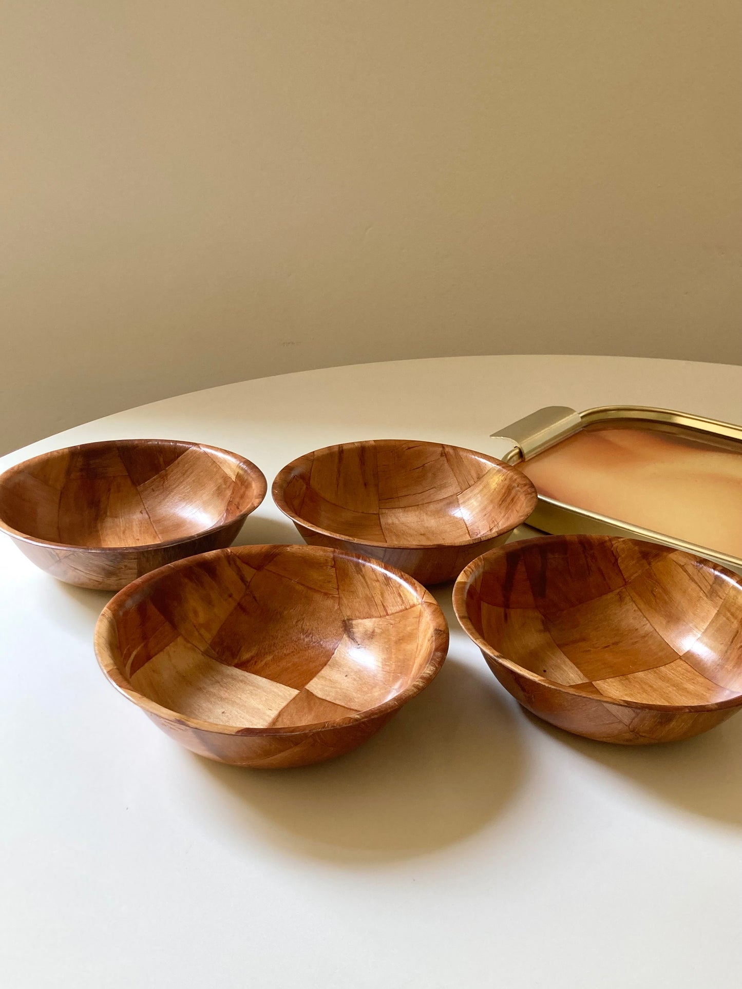 Set di 4 ciotole vintage in legno
