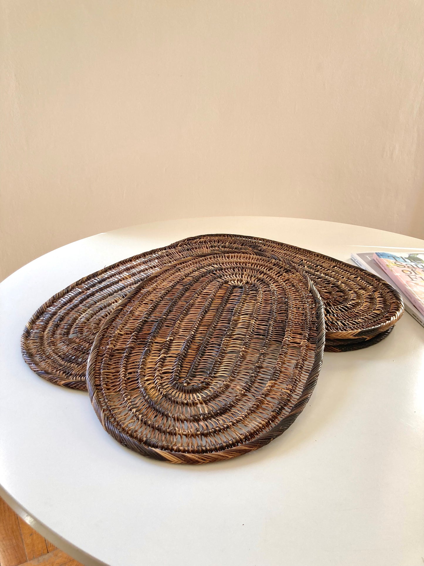 Set of 6 wicker placemats