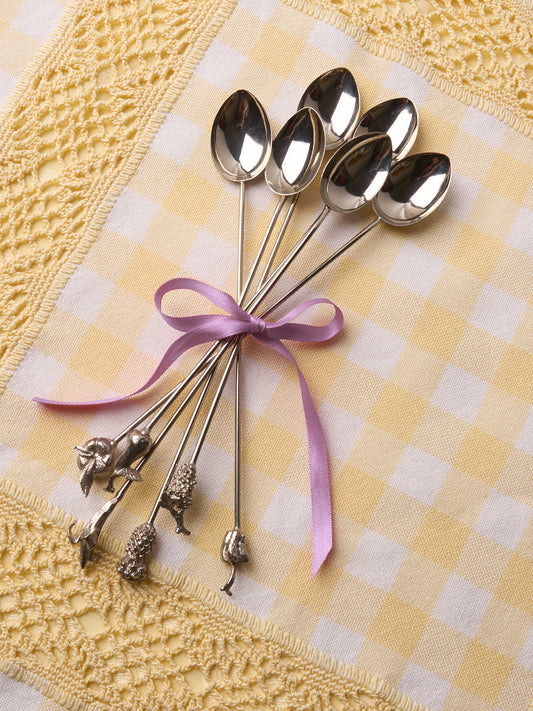 Set of 6 tea spoons with fruit details