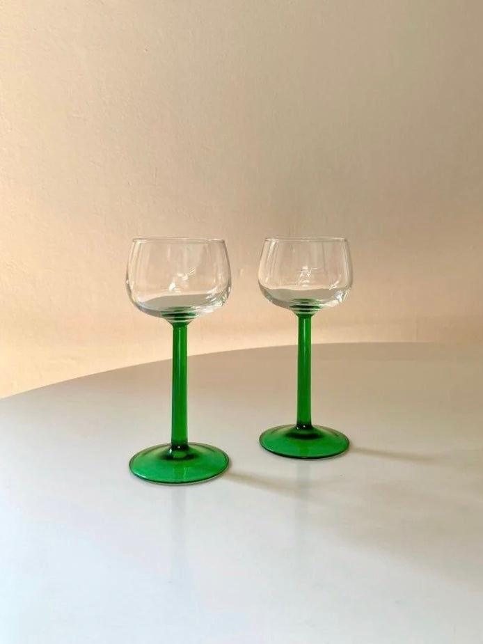 Luminarc straight stem wine glasses set