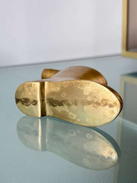 Posacenere in ottone a forma di stivale