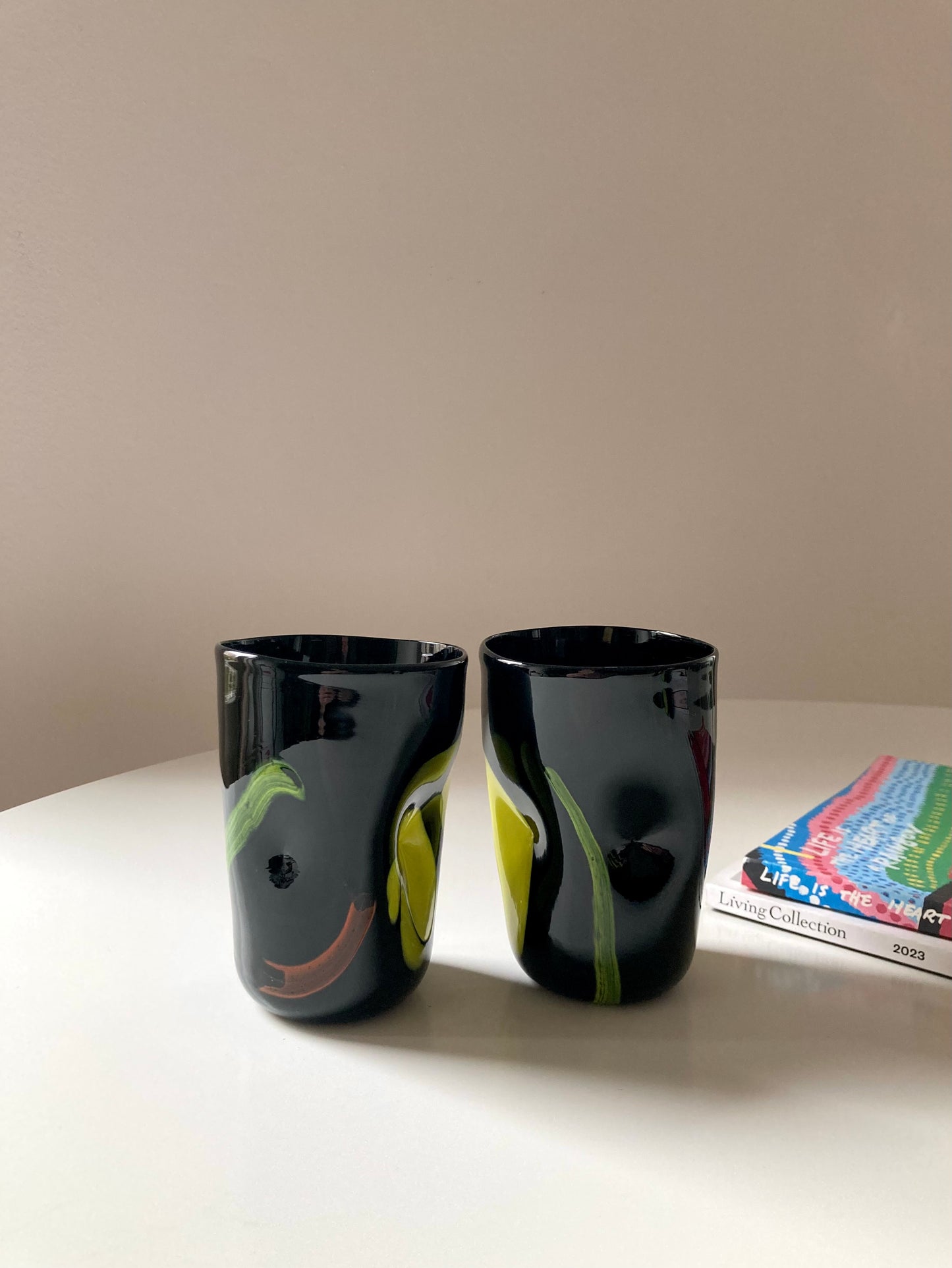 Set di goti veneziani neri a macchie