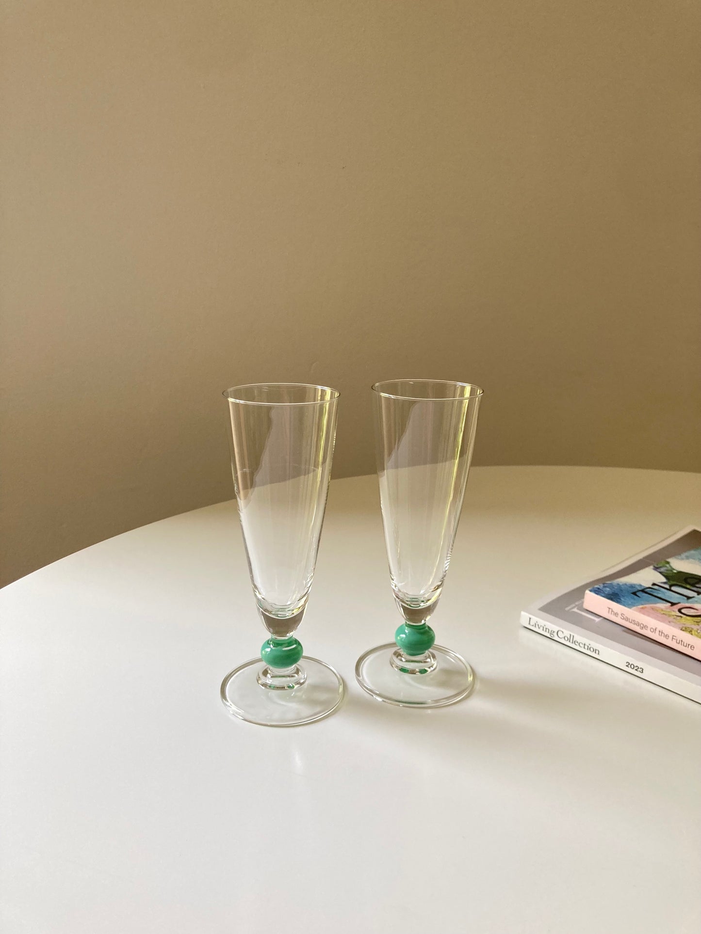 Set of 6 flutes with turquoise detail