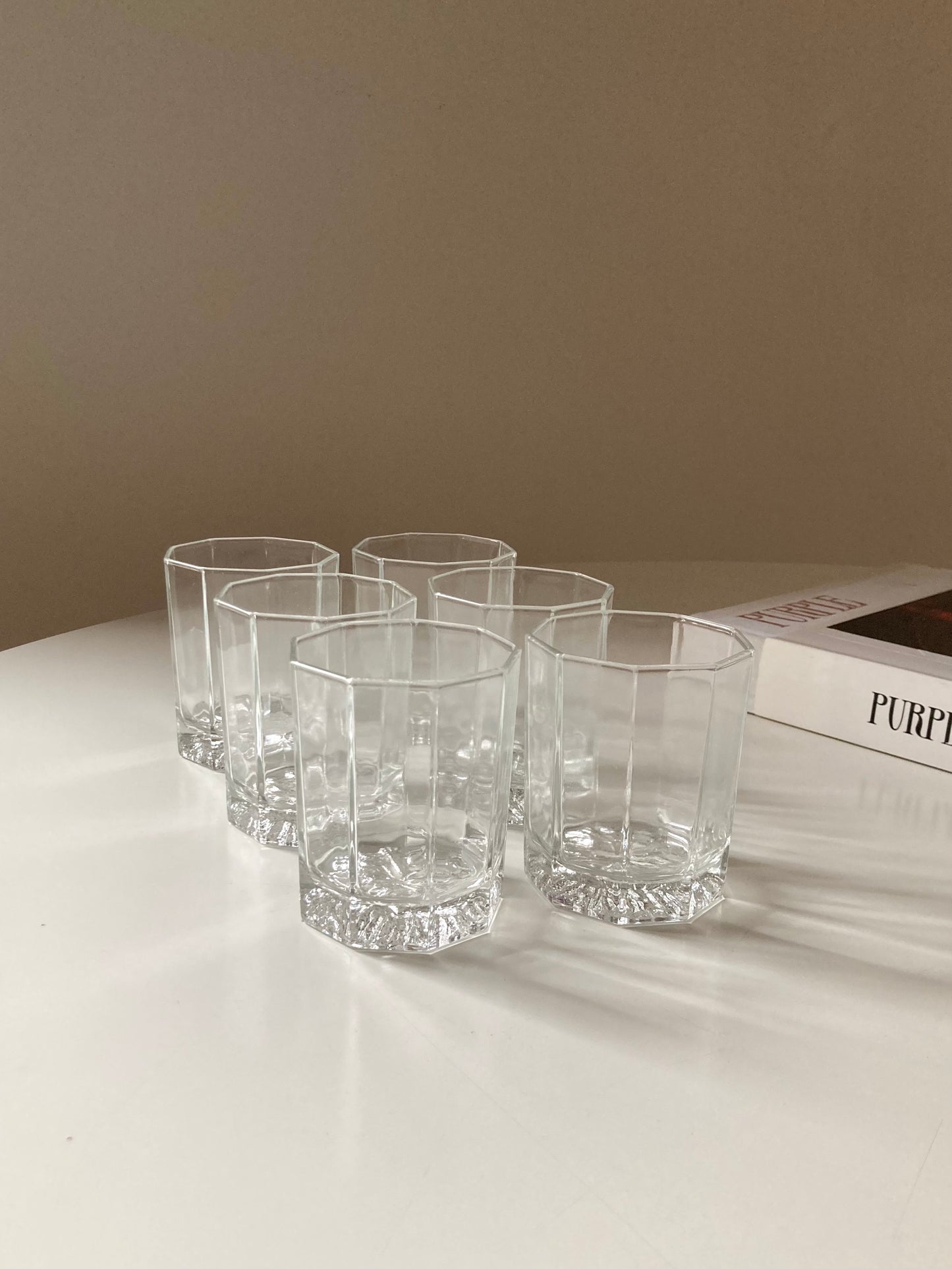 Set of 6 vintage glasses with embossed base