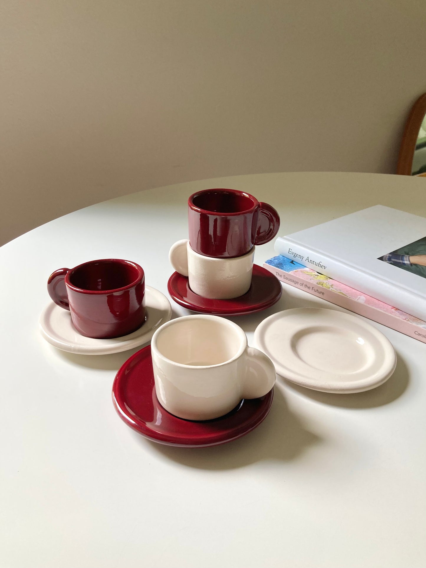 Set 4 tazzine da caffè bianche e rosse