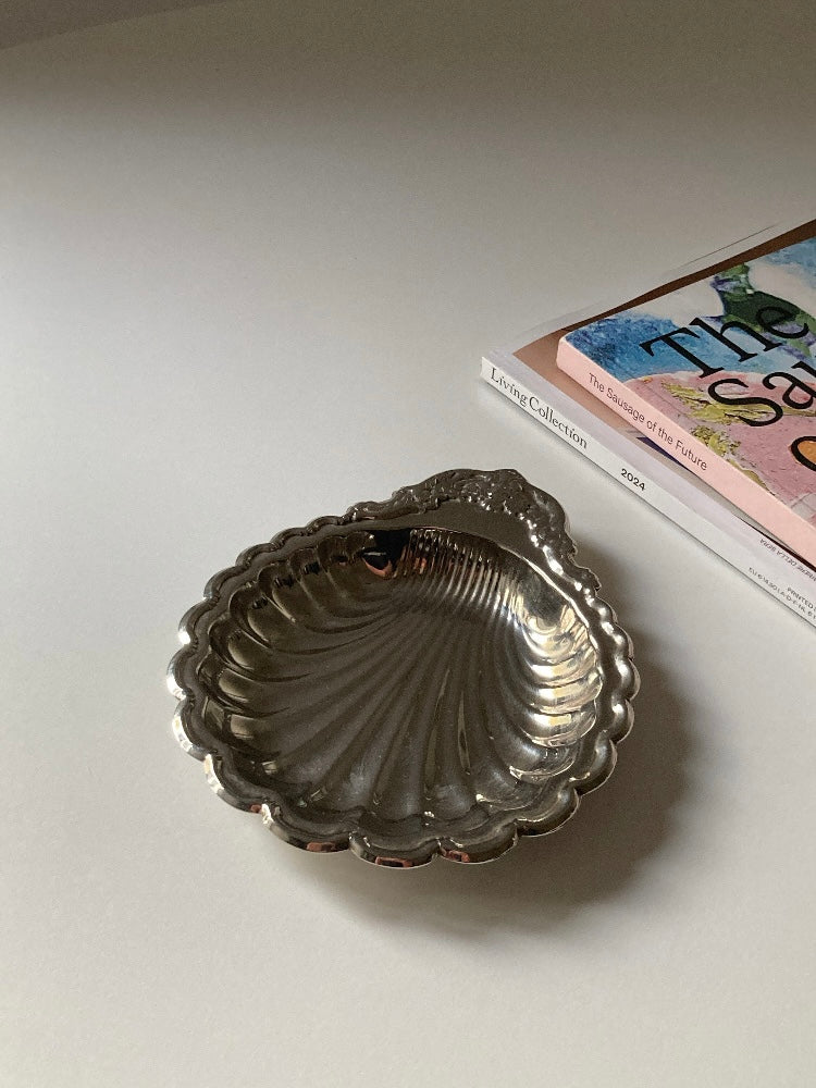 Piattino portagioie a conchiglia vintage