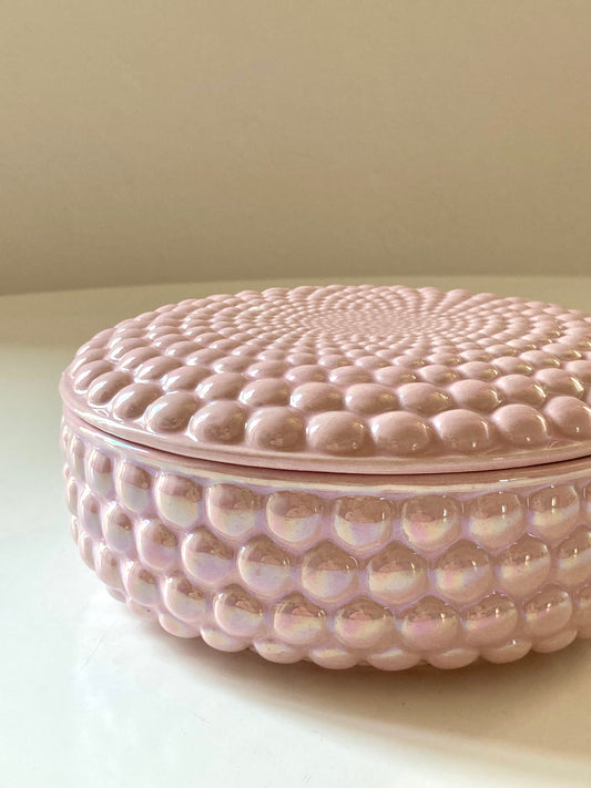 Iridescent pink round jewelery box