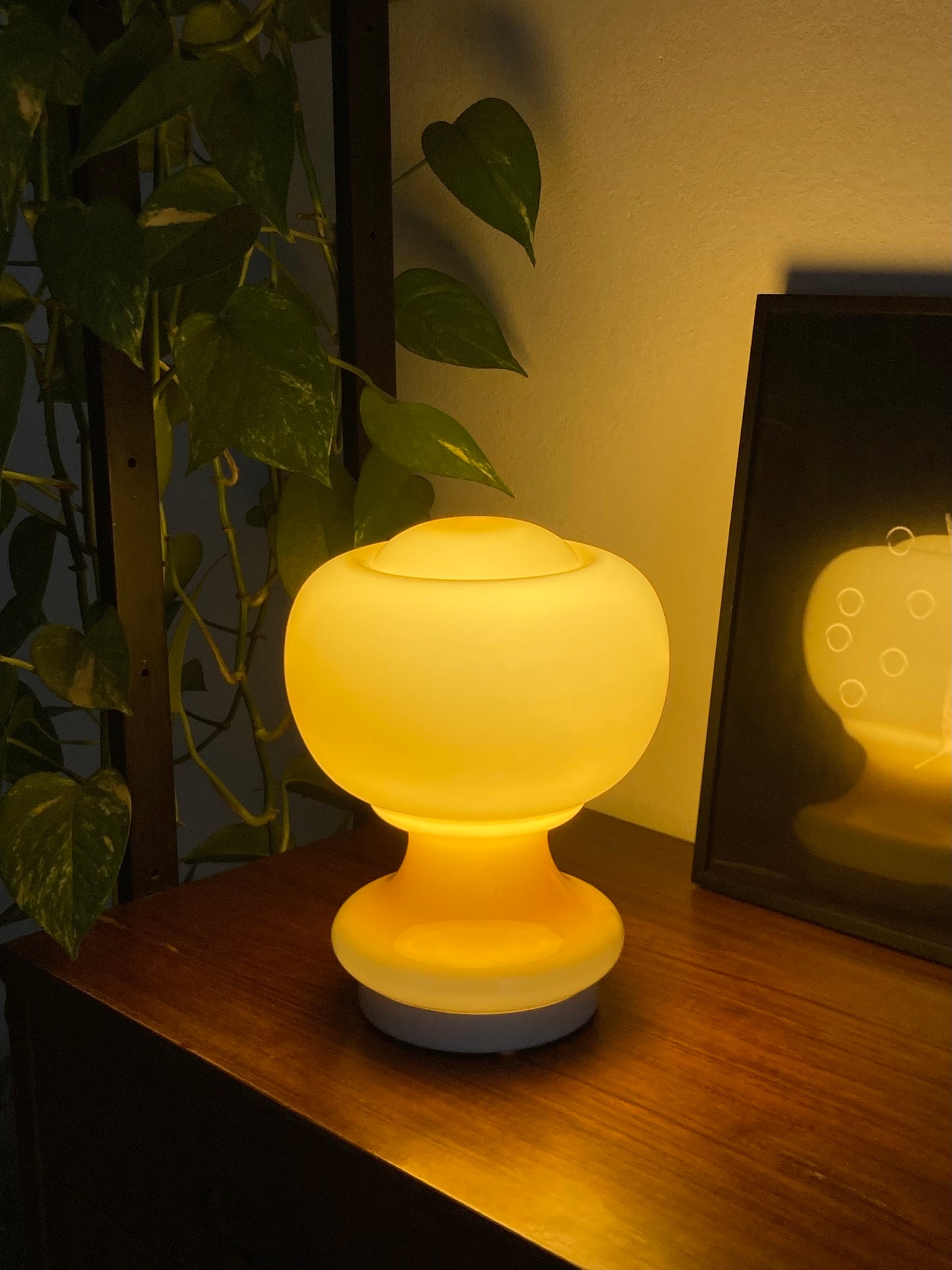 Vintage mushroom lamp with mustard glass