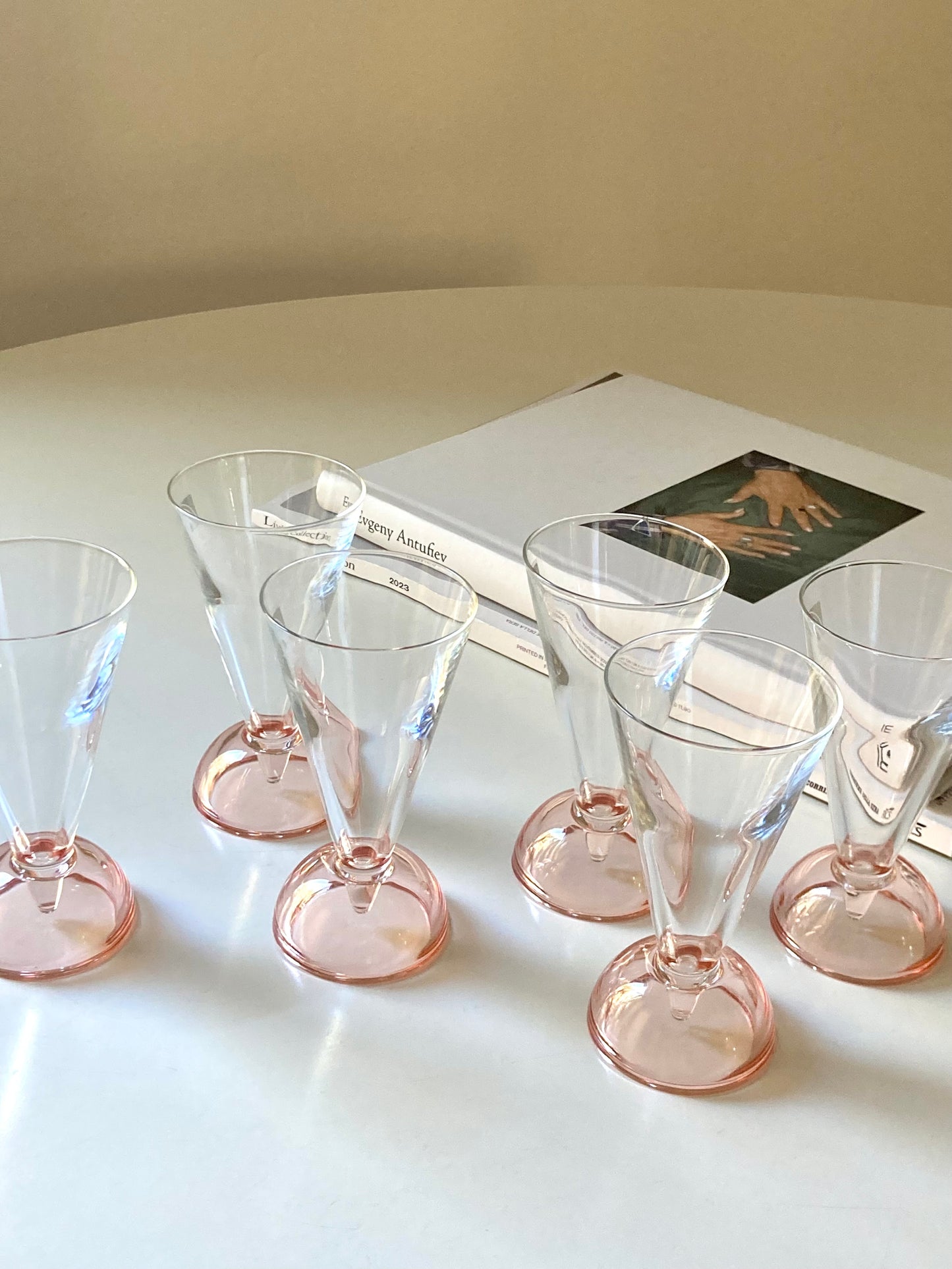 Steel cups and glasses with pink base