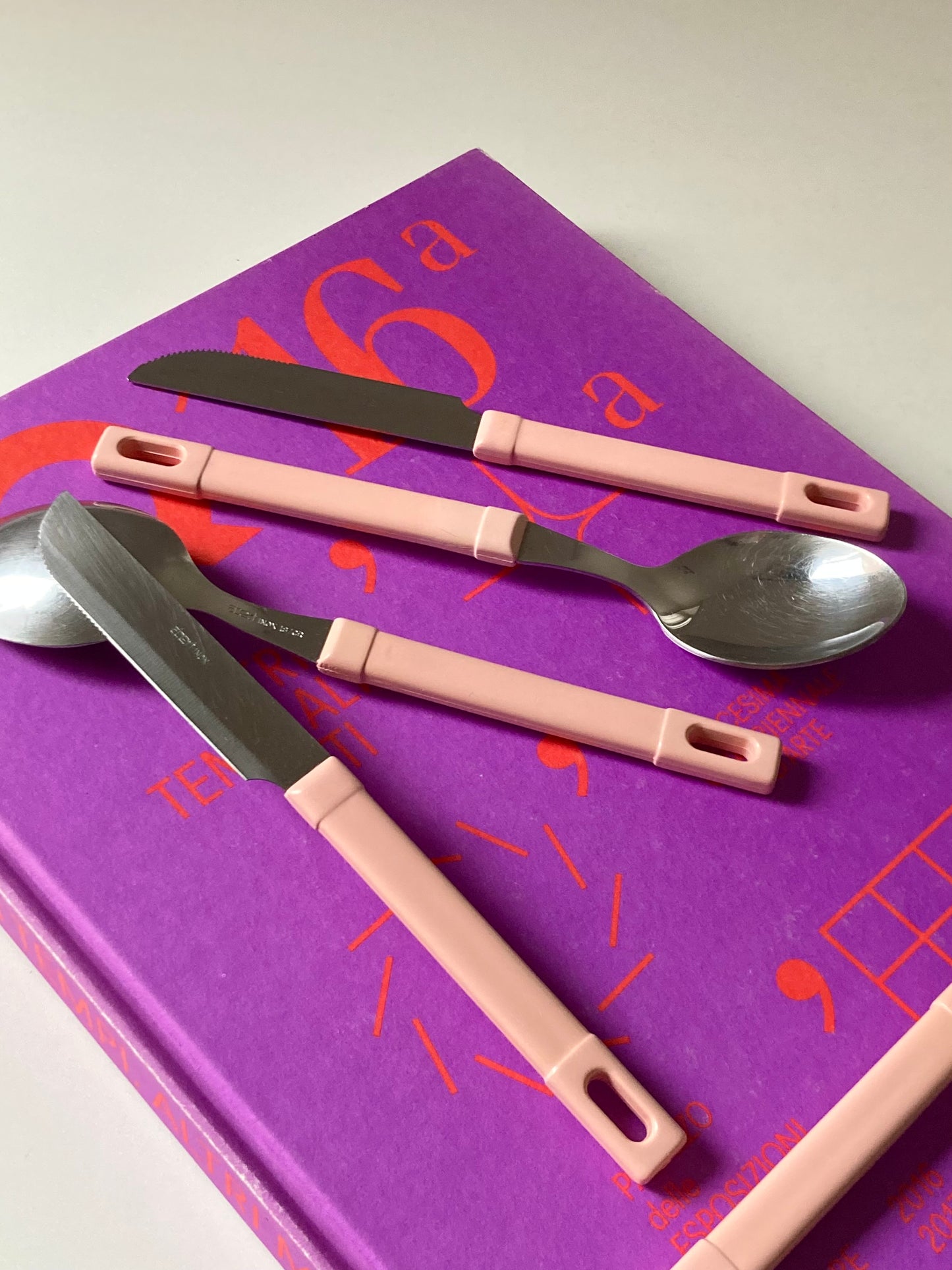 Set 8 posate Abert con manico rosa