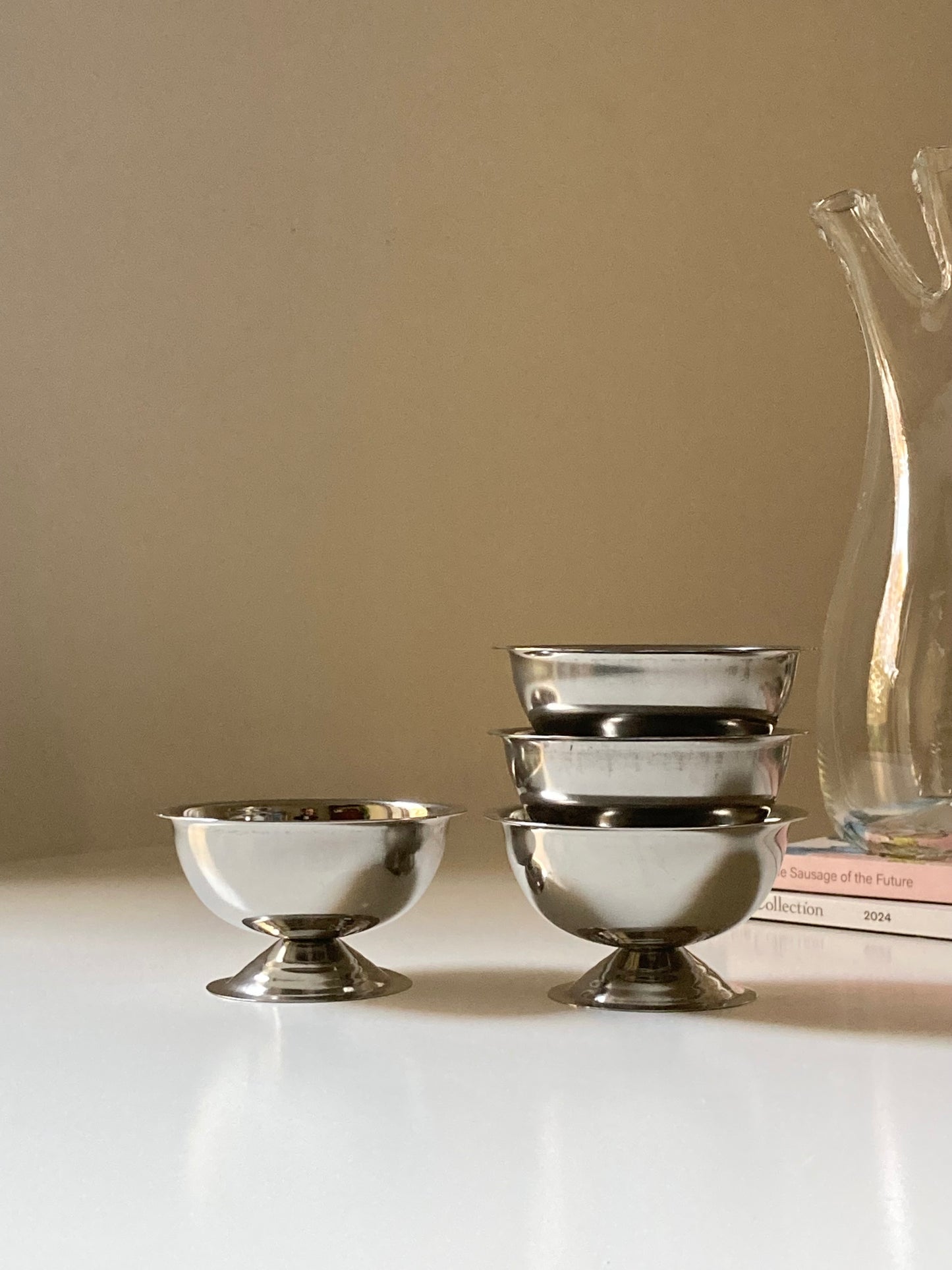 Set 4 coppette vintage in acciaio