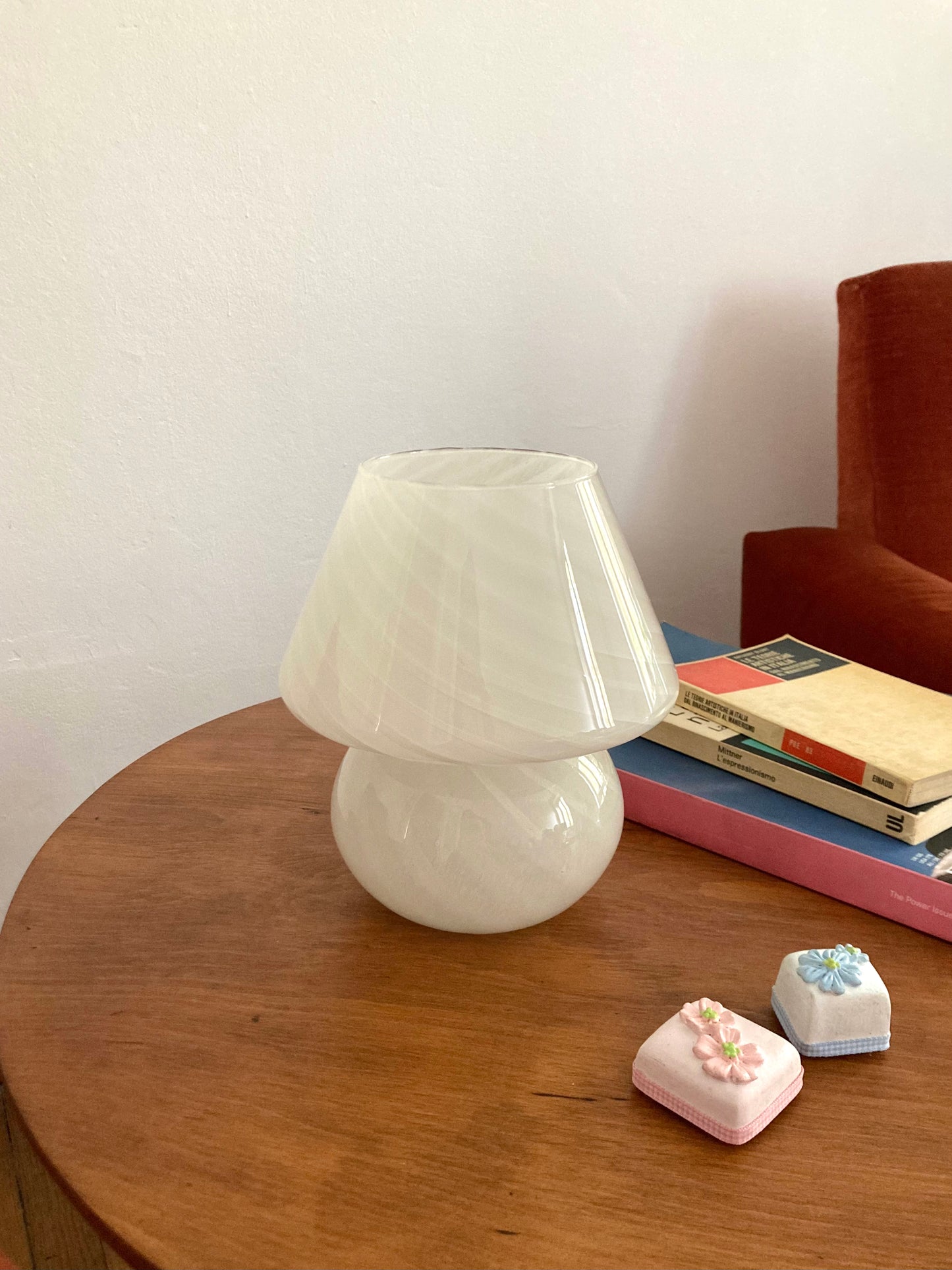 Vintage mushroom lamp with spiral pattern