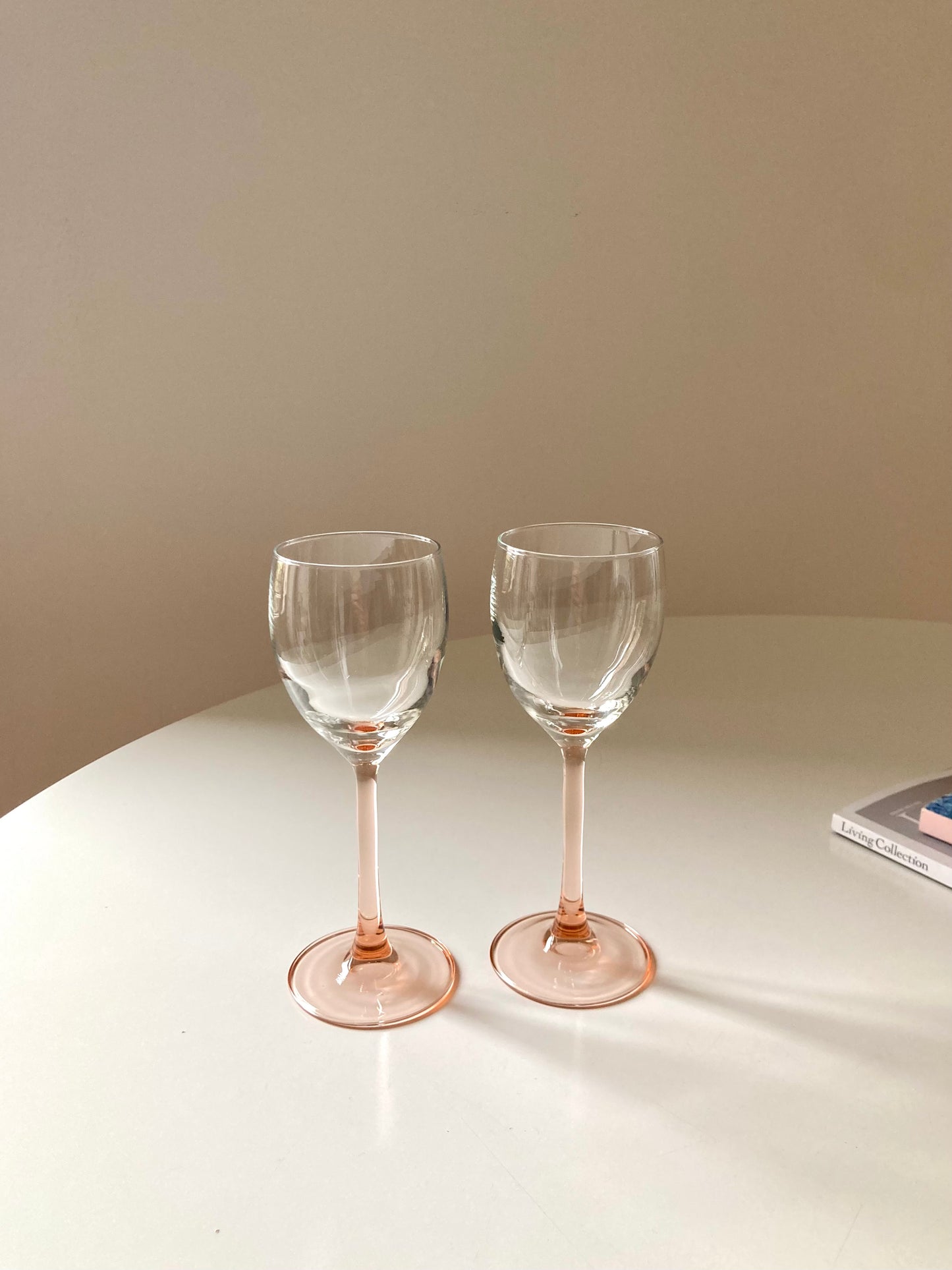 Set 4 calici francesi con stelo rosa
