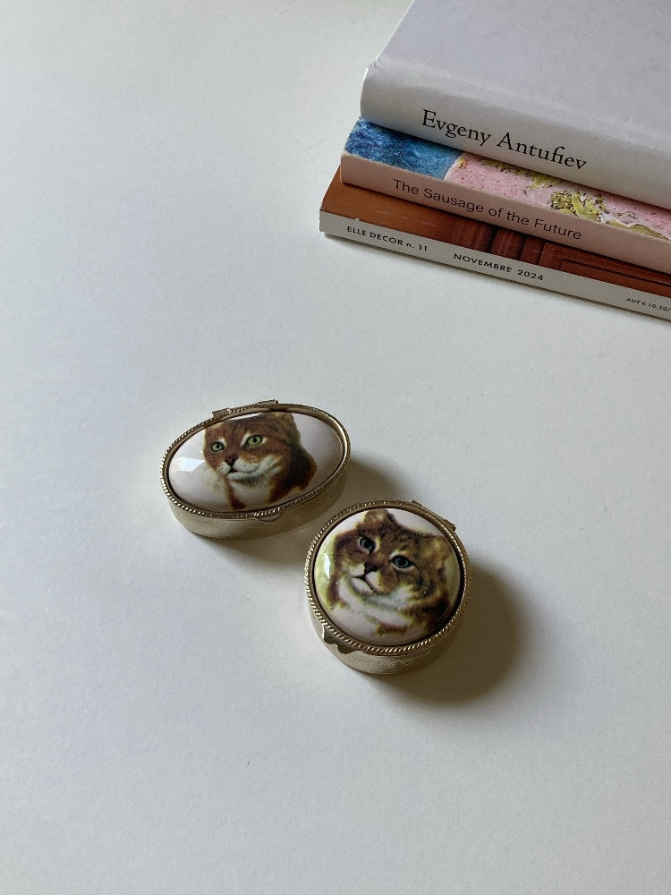 Portapillole tondo vintage con gatto