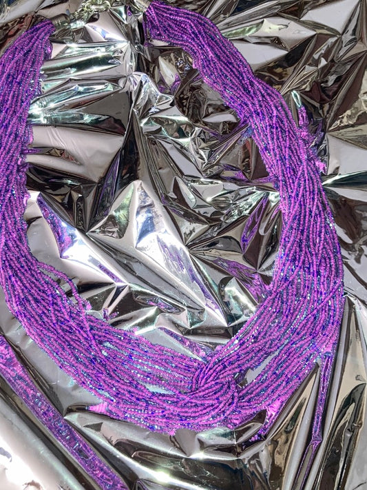 Collana di perline viola in vetro