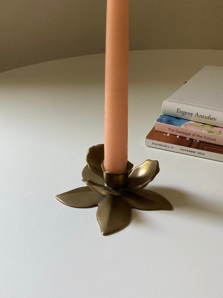 Portacandele a fiore in ottone