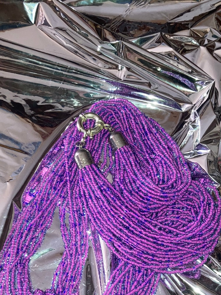 Collana di perline viola in vetro