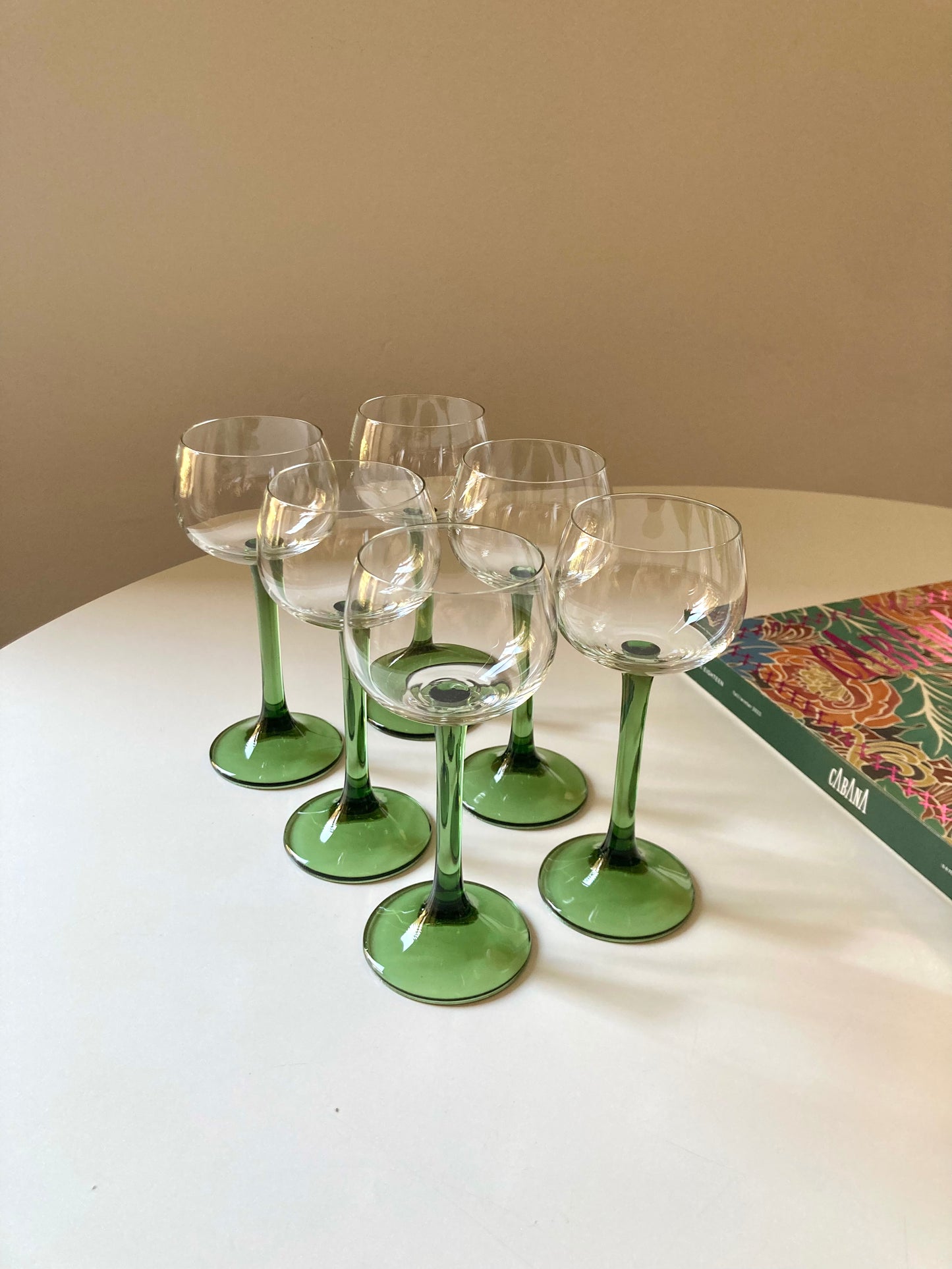 Set of 6 green tall stem glasses