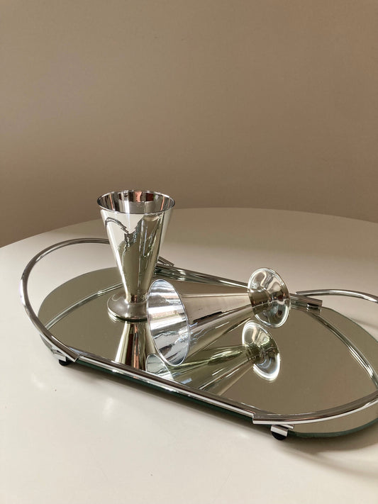 Set of 4 mirrored glasses with tray