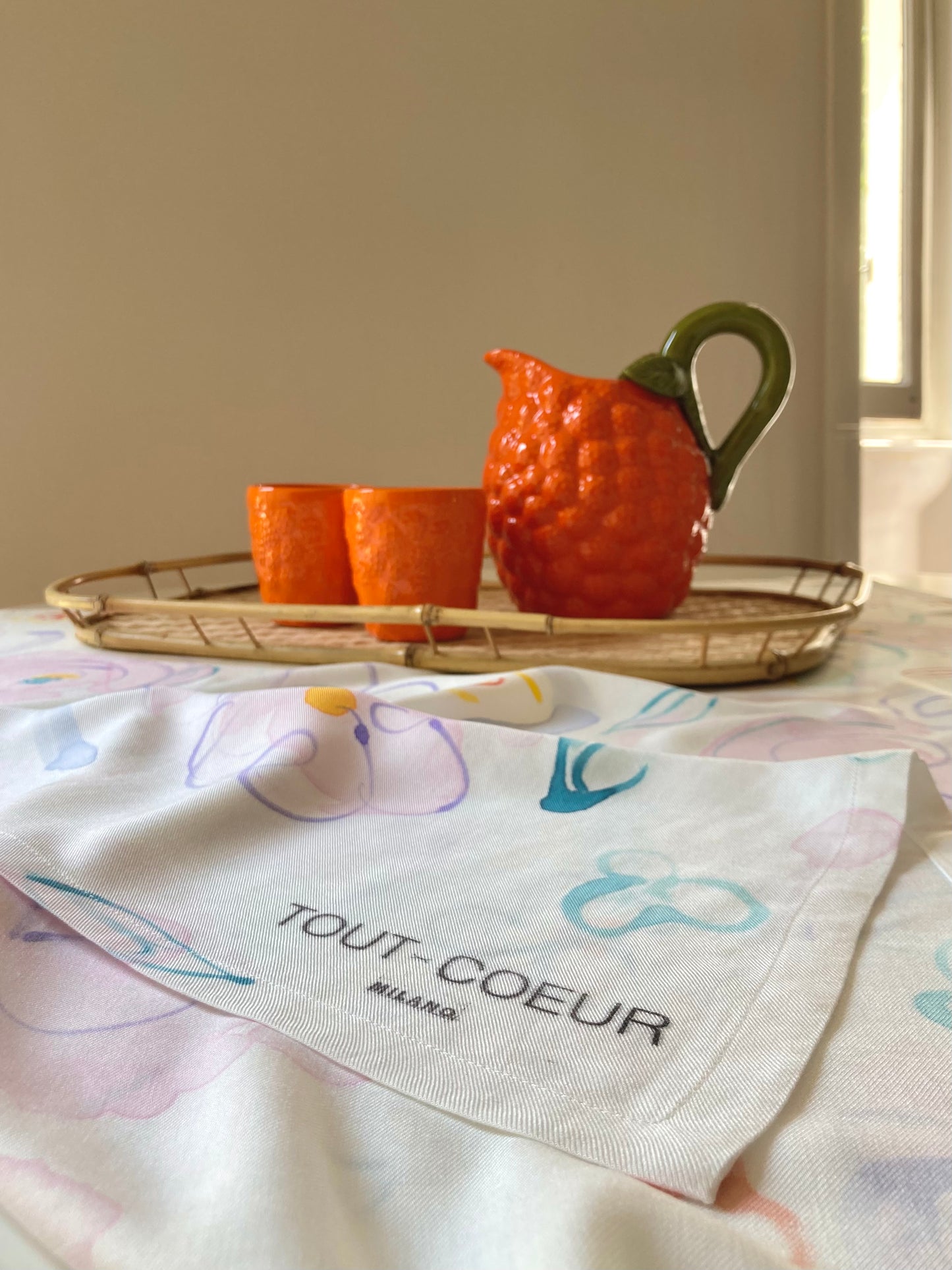 Square tablecloth 90x90 in hand-painted viscose